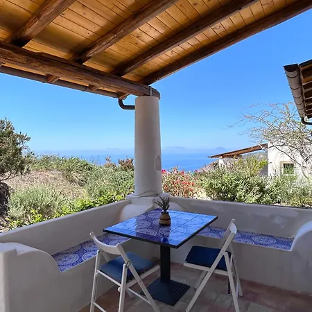 Country Monte Delle Cristule Κατάλυμα σε φάρμα Λίπαρι