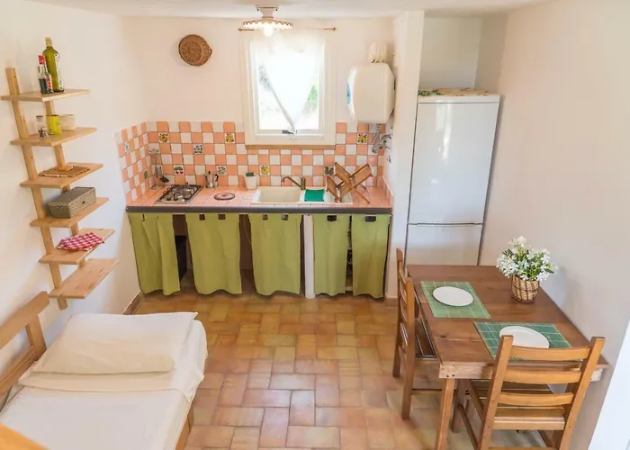Κατάλυμα σε φάρμα Country Monte Delle Cristule Λίπαρι